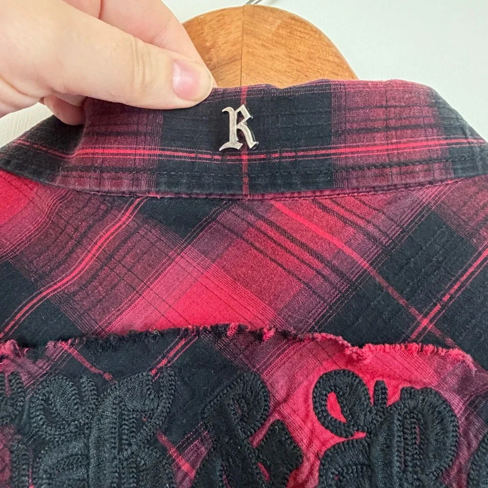 Rock & Roll Cowboy Men XL Red Plaid‎ Long Sleeved Button Down Shirt Embroidered